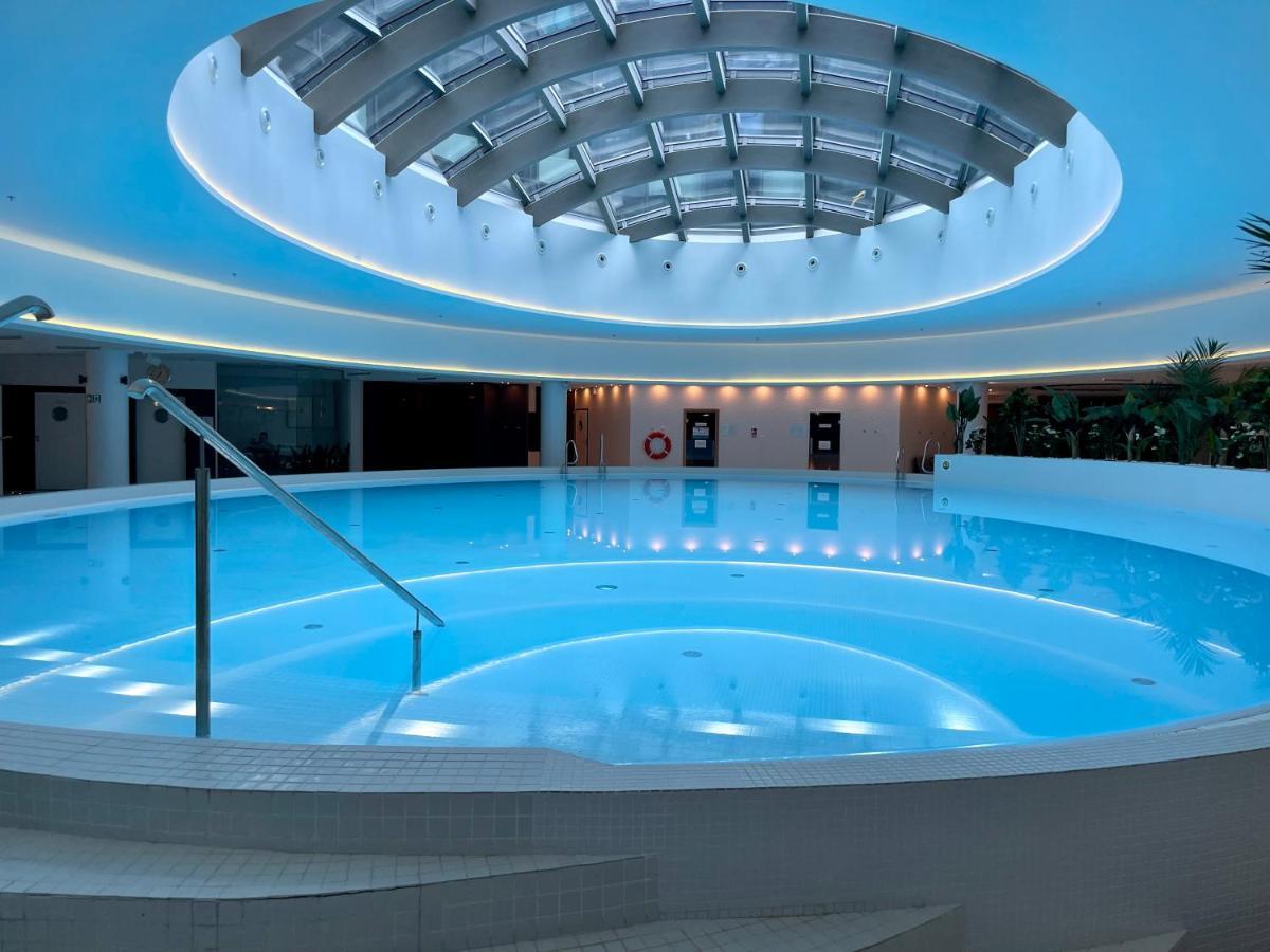 Hanza Tower Lux Sauna&Pool 슈체친 외부 사진